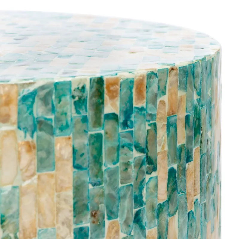 SAFAVIEH Tessie Mosaic Round Accent Table - 13.8  W x 13.8  L x 19.7  H - 14Wx14Dx20H