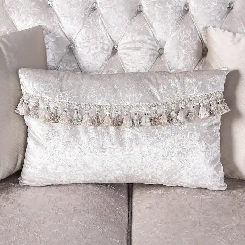 Furniture of America Clarissa Traditional 2-Seater Loveseat with Button Tufted Back and Accent Pillow